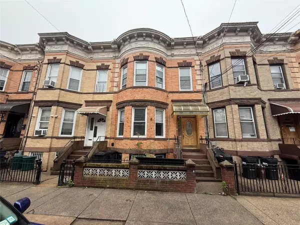 7120 66th PL, Glendale, NY 11385