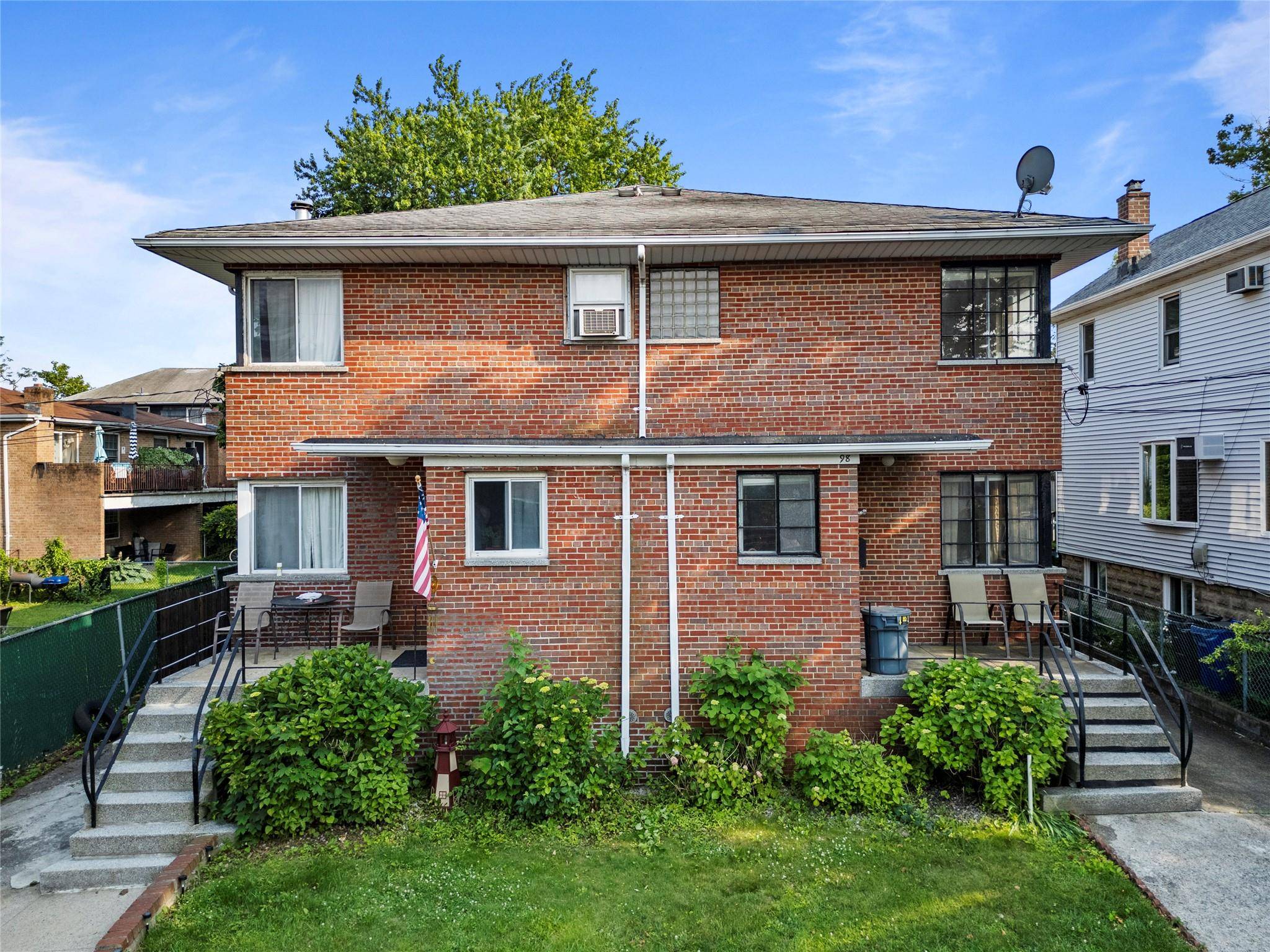 Bronx, NY 10464,98 Pell PL