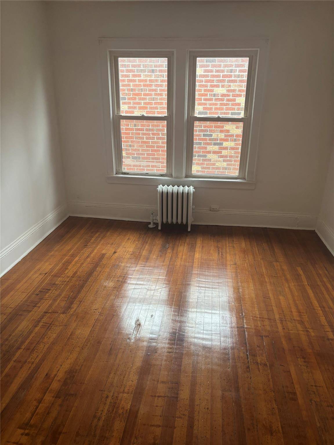 Bronx, NY 10469,3229 Baychester AVE