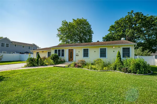 West Babylon, NY 11704,800 Peconic AVE