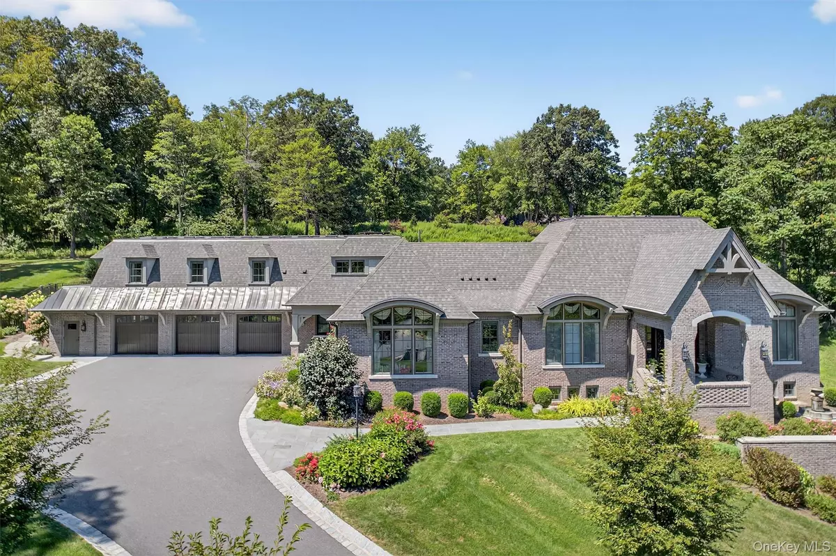 Warwick, NY 10990,25 Sandfort LN