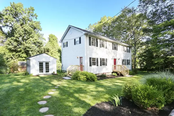 26 Johnsons LN, New City, NY 10956