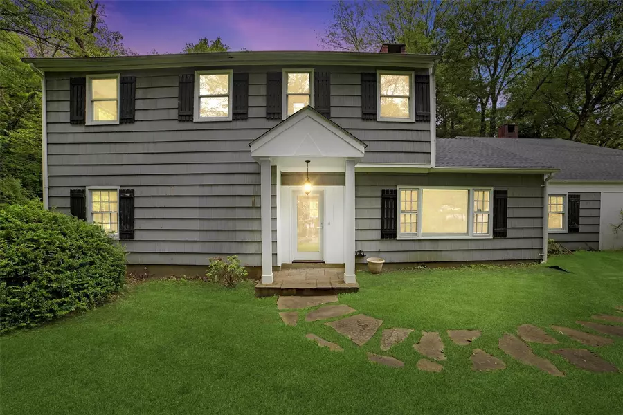 10 North LN, Chappaqua, NY 10514