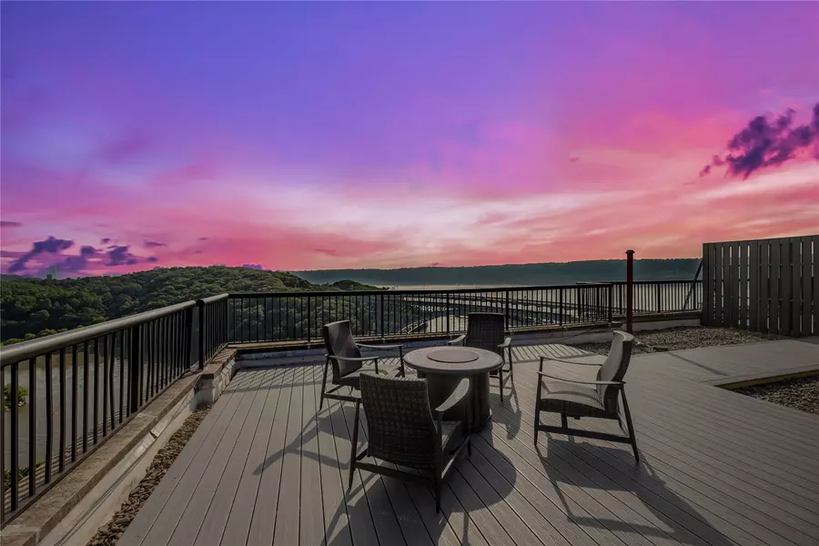 2287 Johnson AVE #17J, Bronx, NY 10463