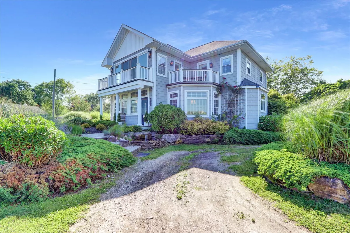 Mastic Beach, NY 11951,458 Riviera DR