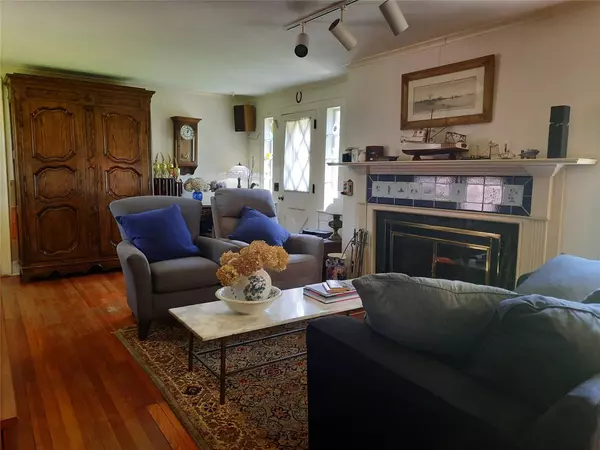 Remsenburg, NY 11960,17 Club LN