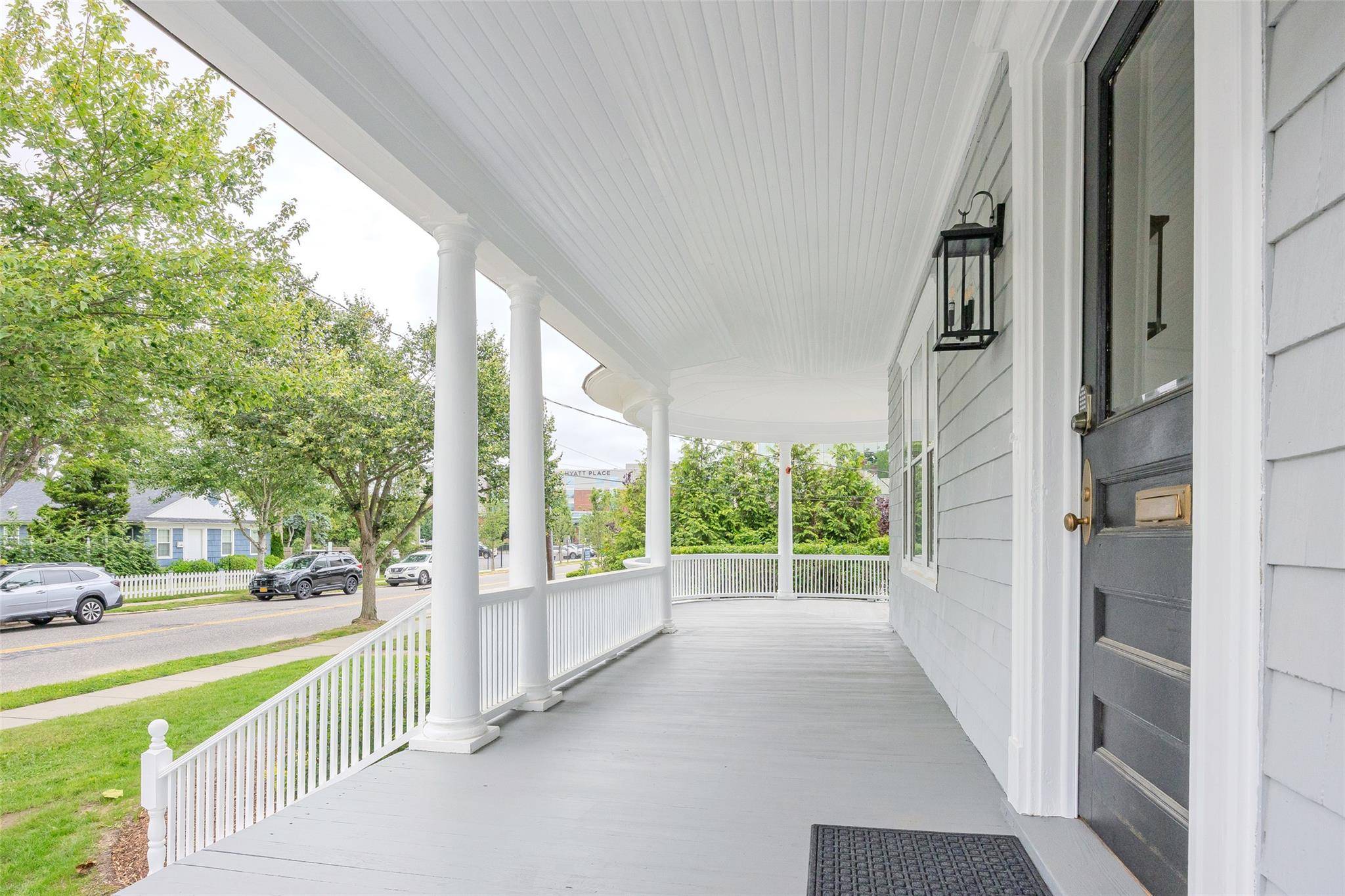 Riverhead, NY 11901,131 Ostrander AVE