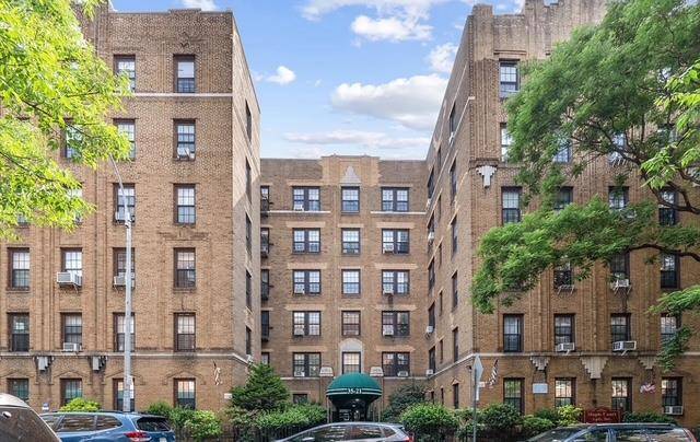 35-21 81st ST #1B, Jackson Heights, NY 11372