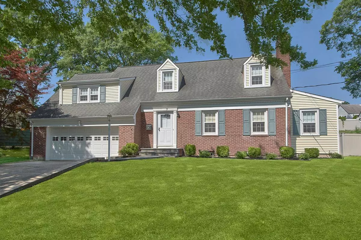 White Plains, NY 10603,19 Cloverdale AVE