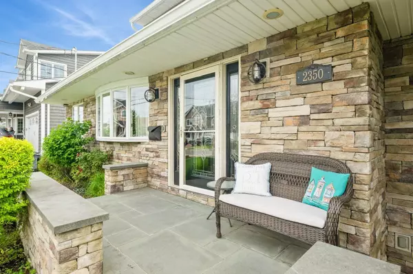 Seaford, NY 11783,2350 Narraganset AVE