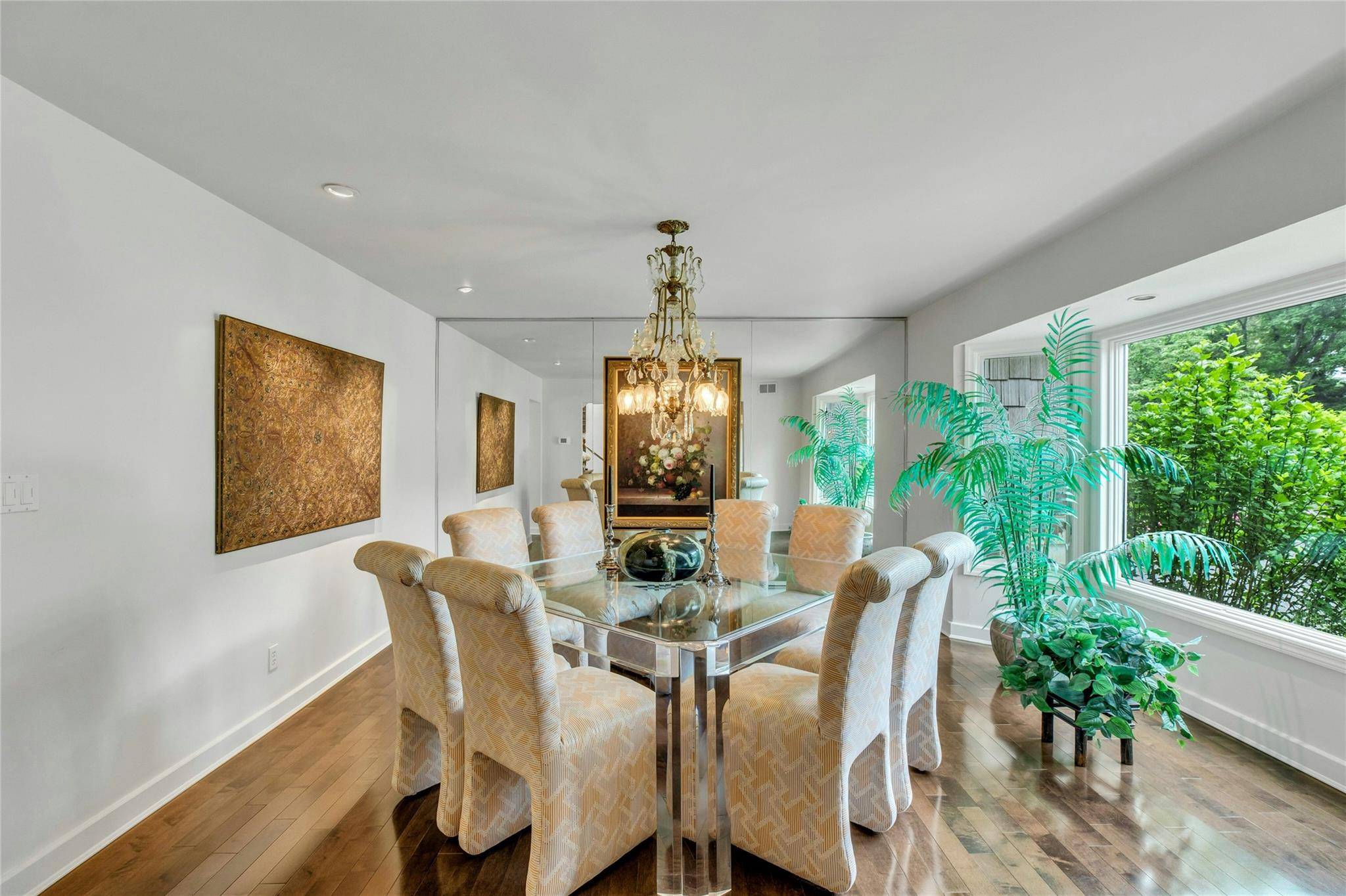 Roslyn, NY 11576,74 Woods DR