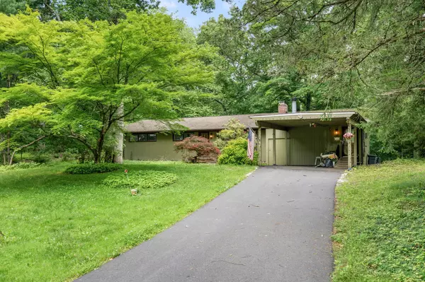 Poughkeepsie, NY 12603,41 Colburn DR