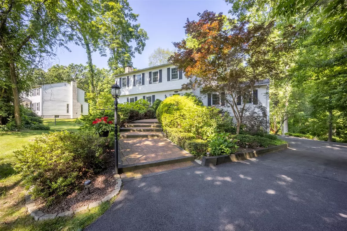 Hopewell Junction, NY 12533,26 Flower RD
