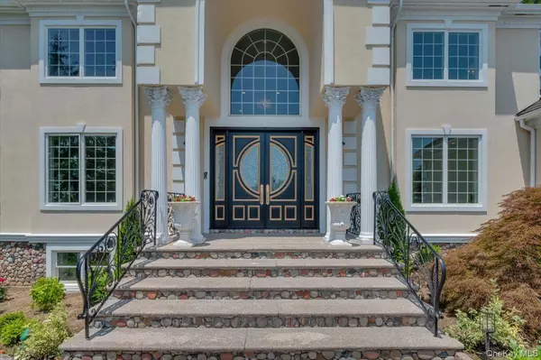 Ossining, NY 10562,9 Gualtiere LN