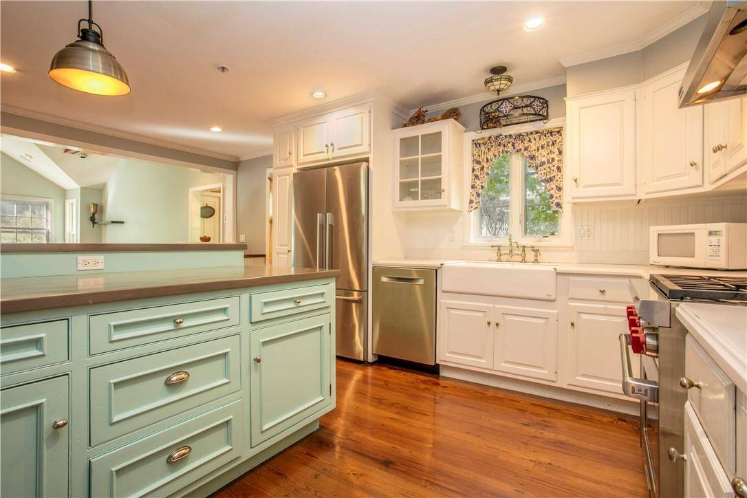 Chappaqua, NY 10514,306 Quaker RD