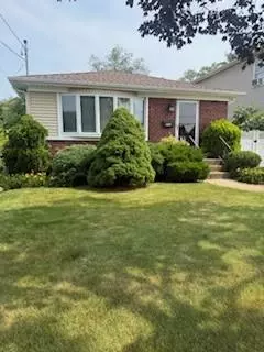 North Massapequa, NY 11758,253 N Delaware AVE