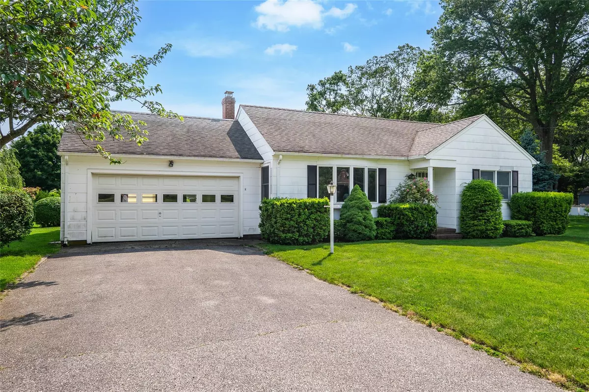 Cutchogue, NY 11935,3000 Pequash AVE