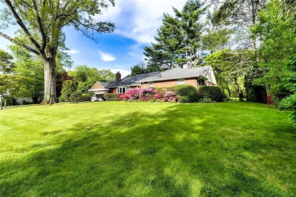 Scarsdale, NY 10583,88 Spier RD