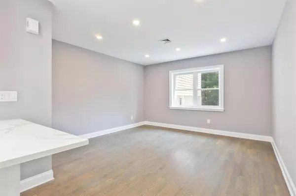 Maspeth, NY 11378,68-02 Jay Ave