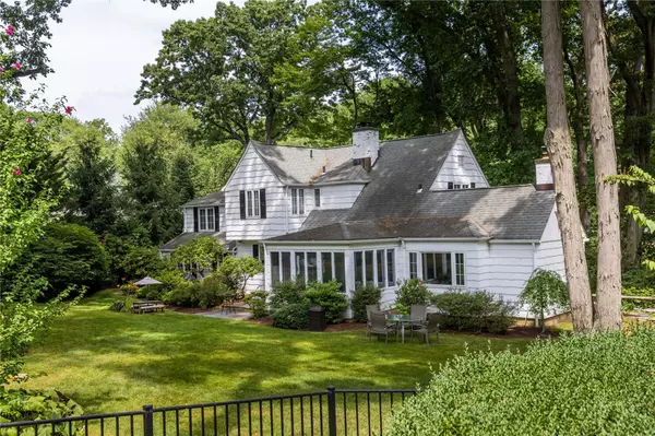Purchase, NY 10577,15 Glen Pk RD