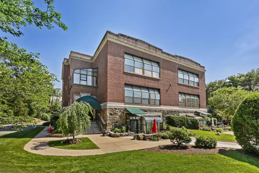 33 Roselle AVE ##C, Pleasantville, NY 10570