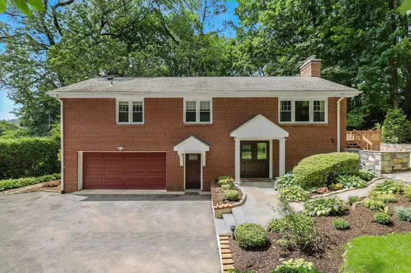 73 Jane ST, Hartsdale, NY 10530