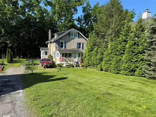 Mount Kisco, NY 10549,66 Gregory AVE