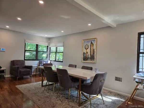 Yonkers, NY 10701,17 Arthur PL