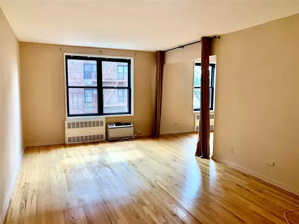 Bayside, NY 11364,226-26 Union TPKE #3O