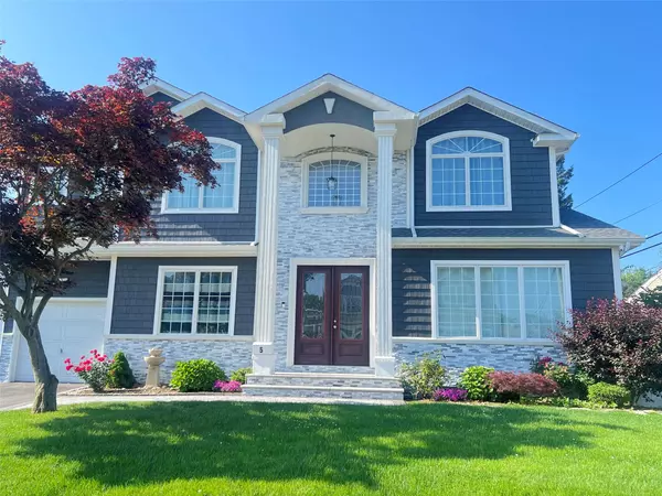 Plainview, NY 11803,5 Vera AVE