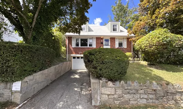 45 AKA 47 Portland PL, Yonkers, NY 10703