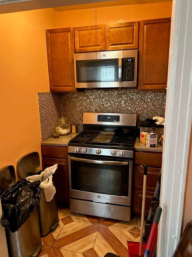 Jamaica, NY 11434,15036 115th DR