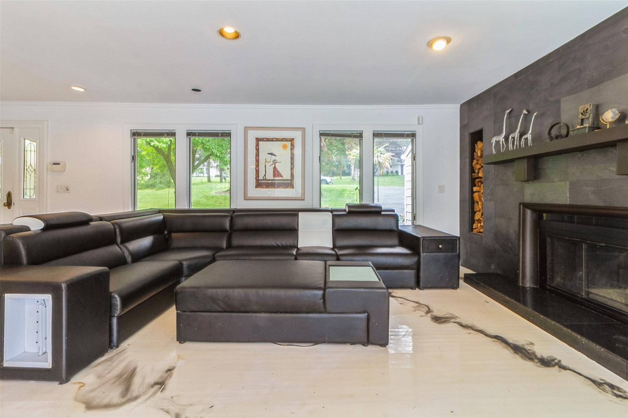 Pleasantville, NY 10570,140 Old Farm RD