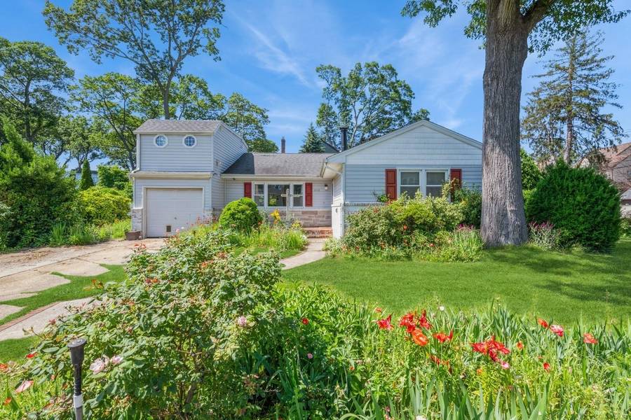 306 Garfield AVE, West Hempstead, NY 11552