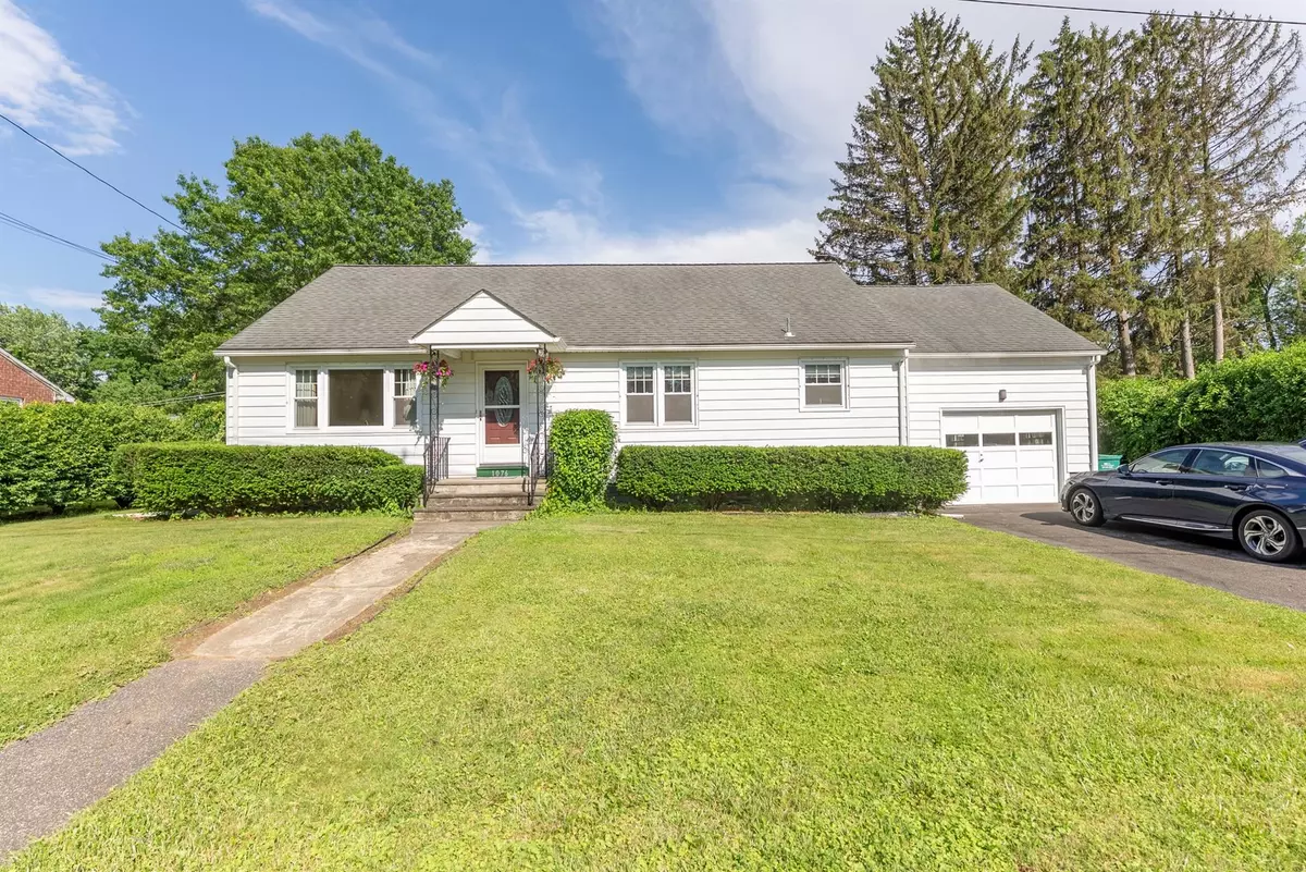 Kingston, NY 12401,1076 Decker ST