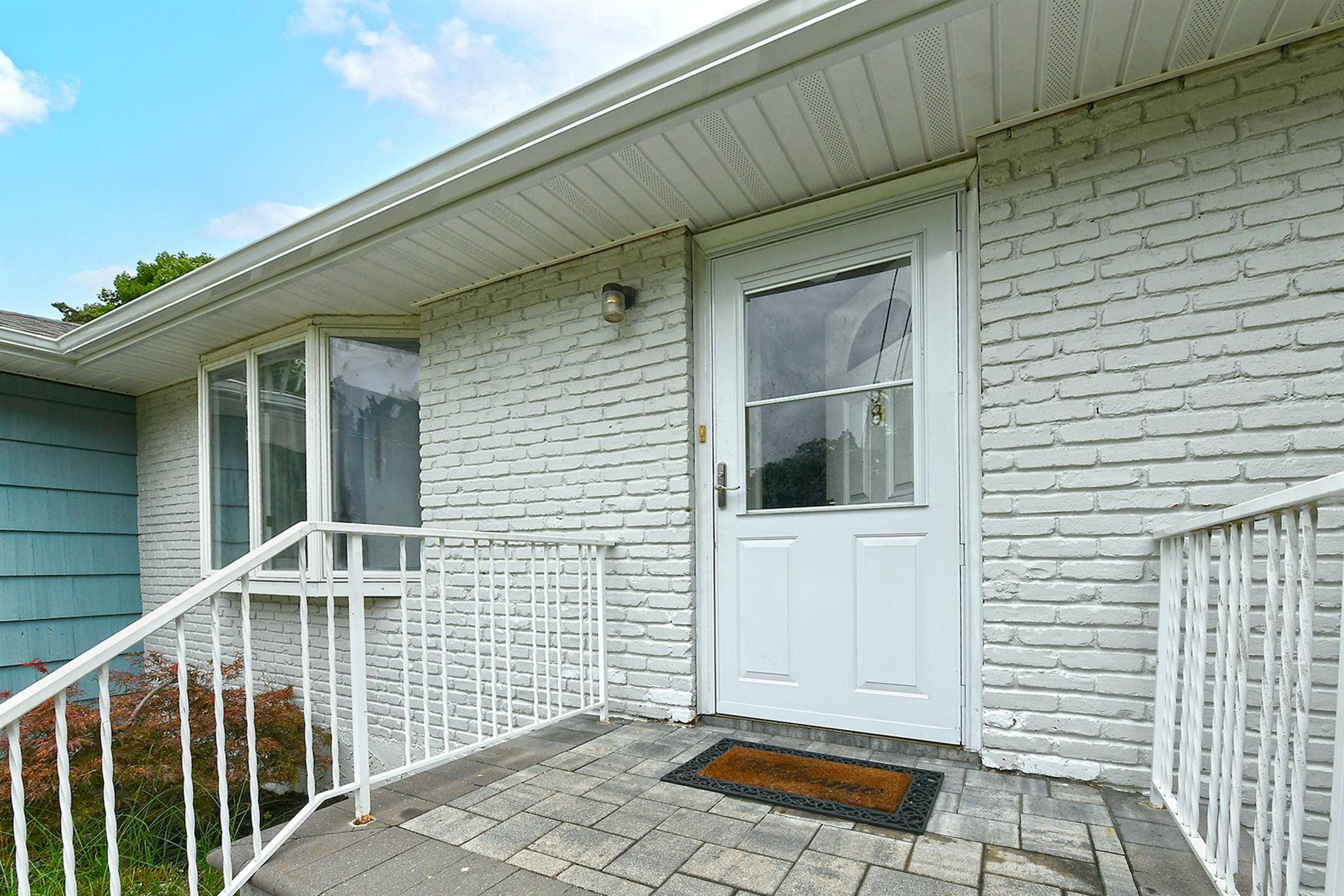 Huntington, NY 11743,38 Juanita AVE