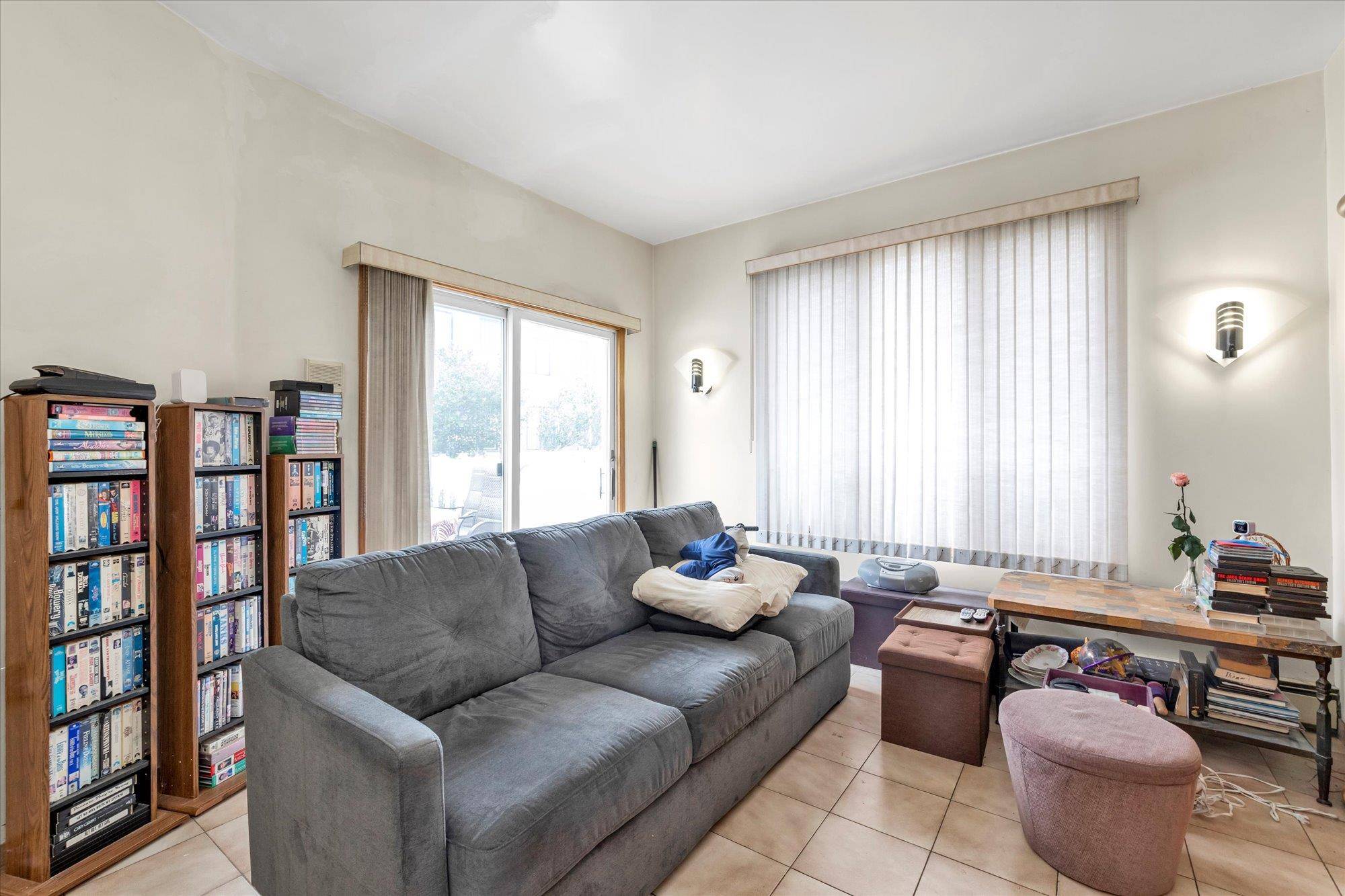 Woodmere, NY 11598,230 Mosher AVE