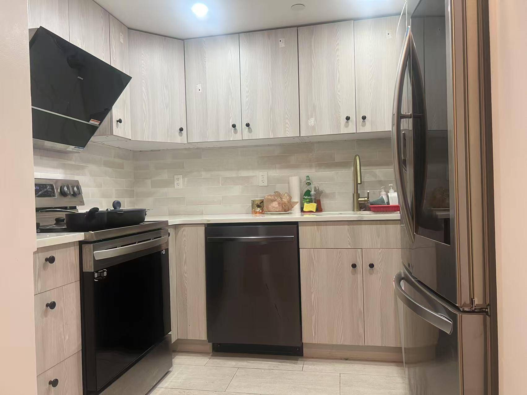 Great Neck, NY 11021,100 Cuttermill RD #3E
