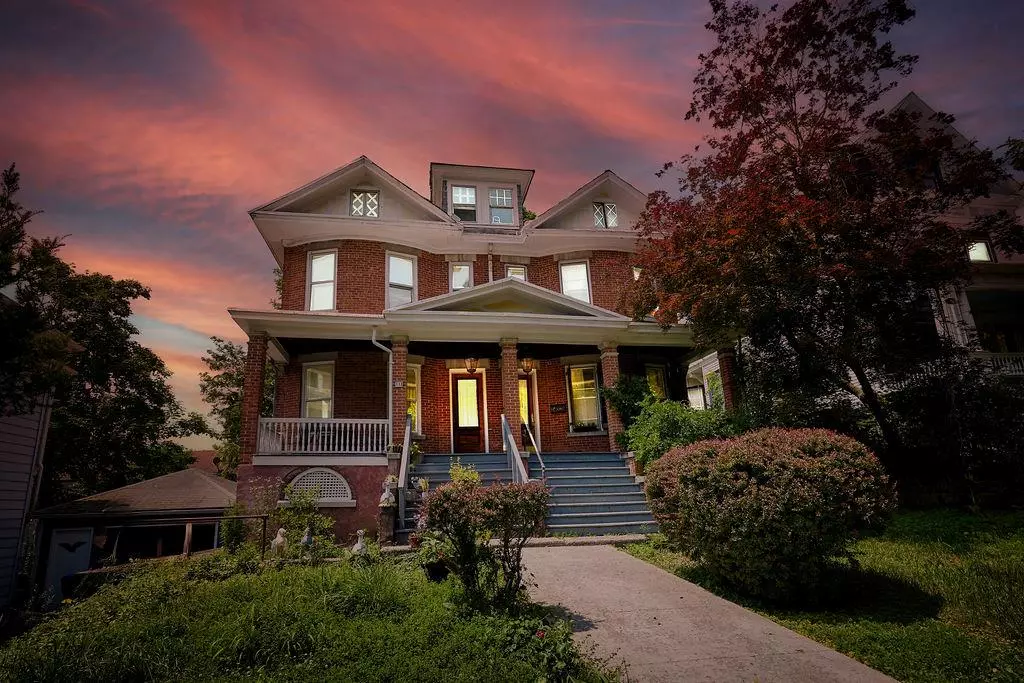 Poughkeepsie, NY 12601,111 S Hamilton ST