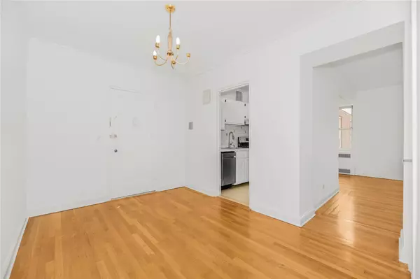 Bronxville, NY 10708,766 Palmer RD #2D