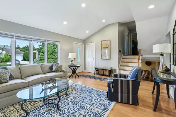 Wantagh, NY 11793,1318 Milanna LN