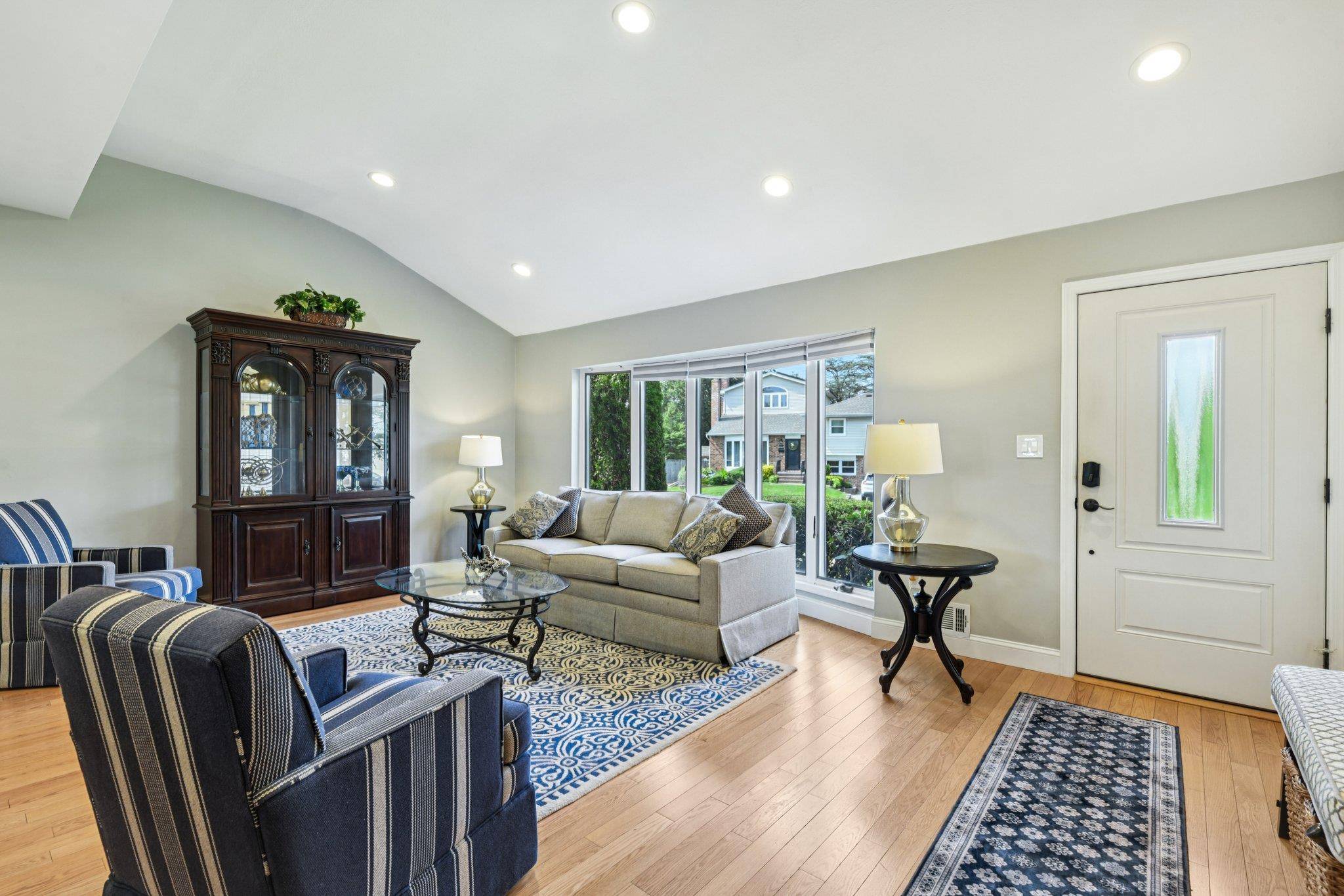 Wantagh, NY 11793,1318 Milanna LN