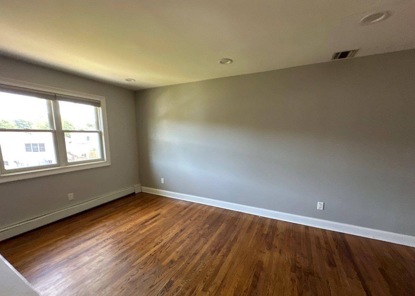 Hauppauge, NY 11788,58 Hauppauge RD