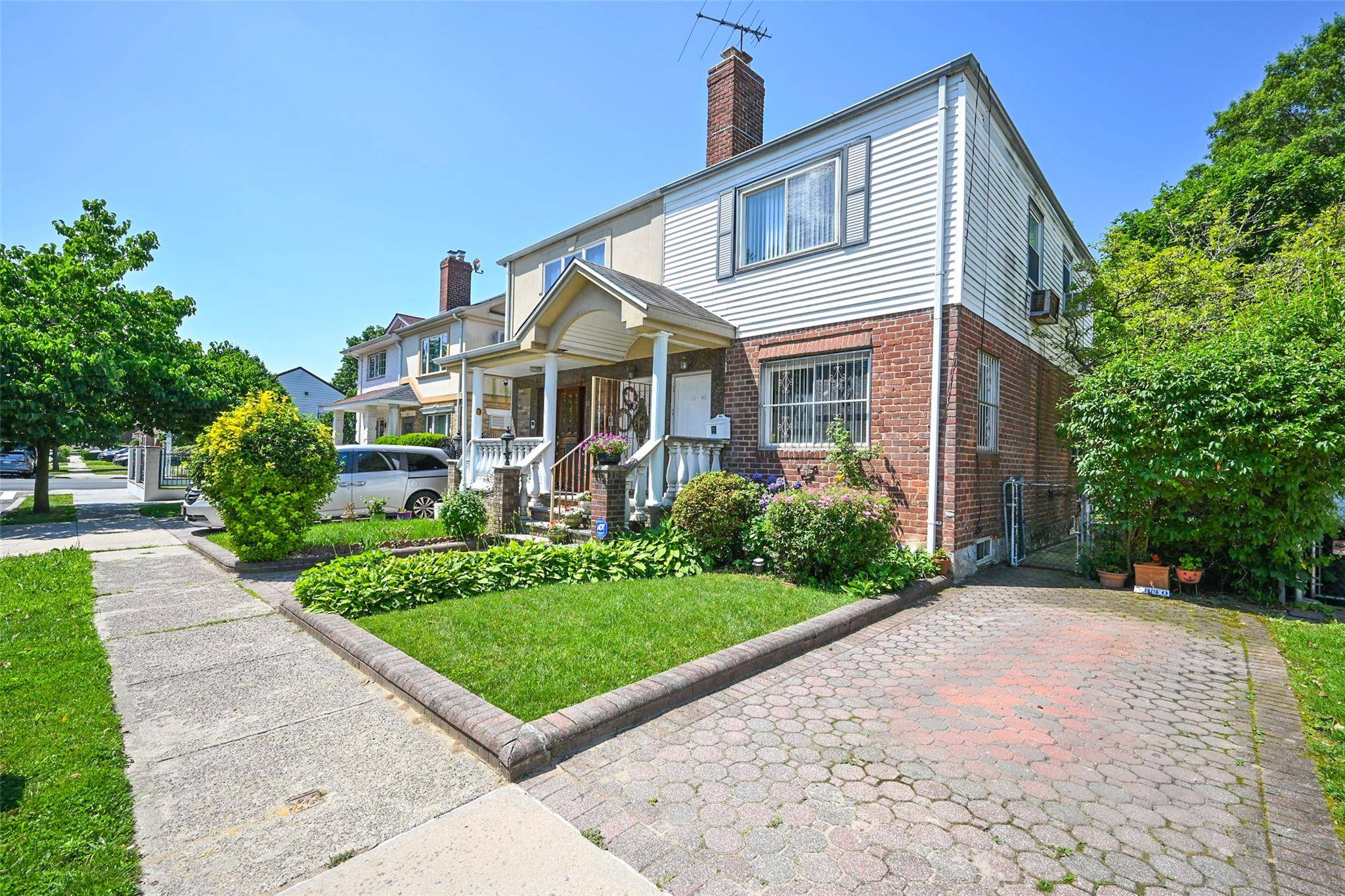 Fresh Meadows, NY 11365,50-40 184 ST