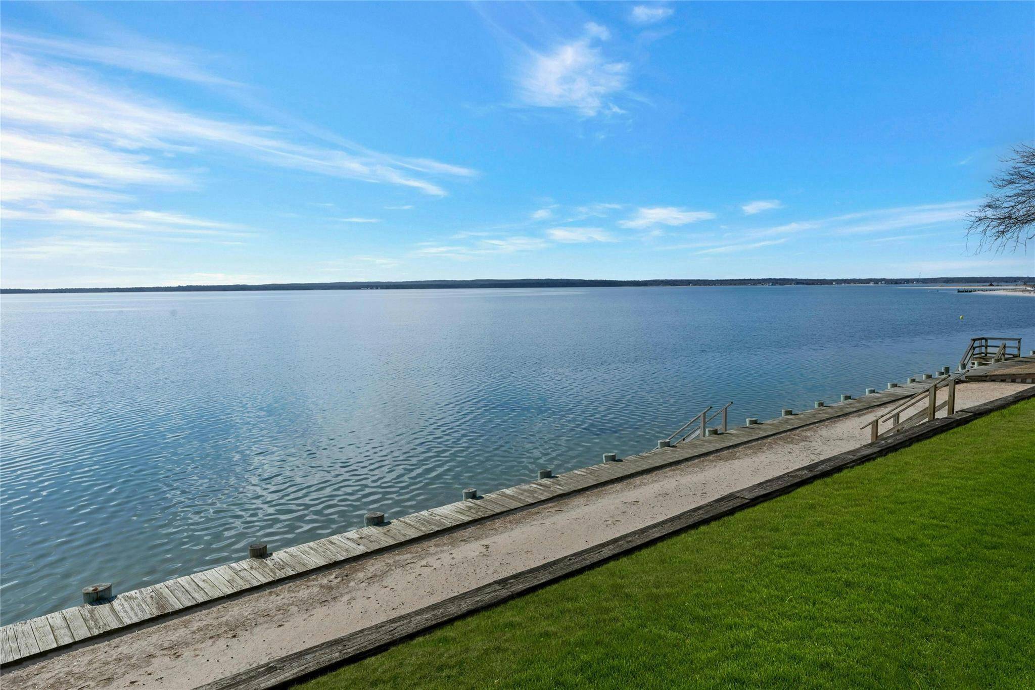 Jamesport, NY 11947,105 Lockitt DR