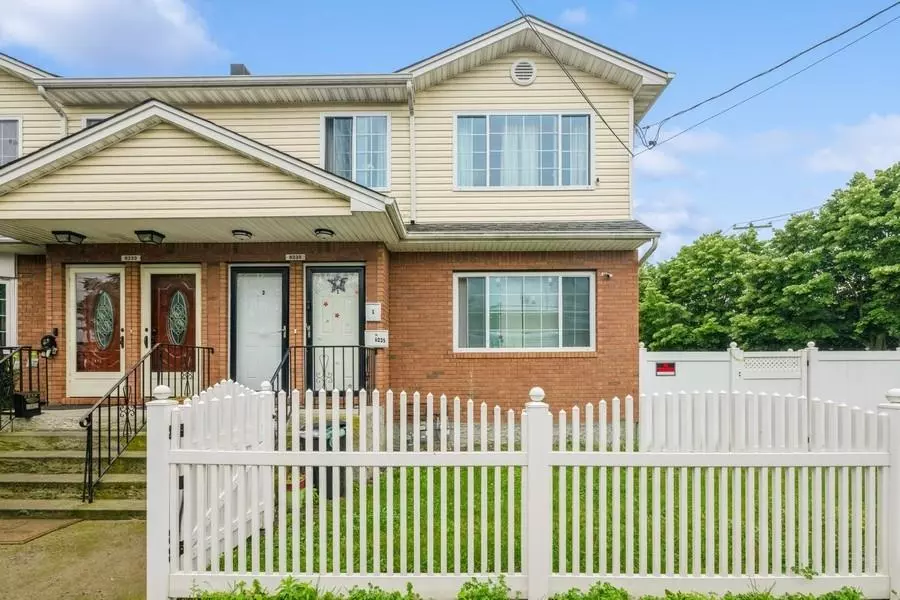 Arverne, NY 11692,6235 Almeda AVE