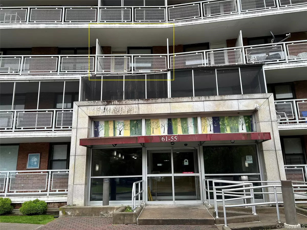 Rego Park, NY 11374,6155 98th ST #3A