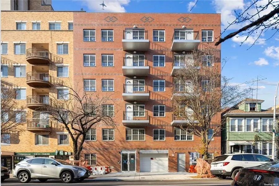 141-15 Cherry AVE #5C, Flushing, NY 11355