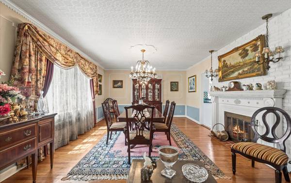 Brightwaters, NY 11718,2 Johnson DR