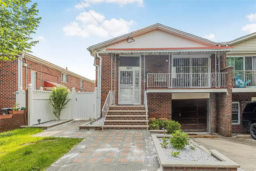 2471 Delanoy AVE, Bronx, NY 10469